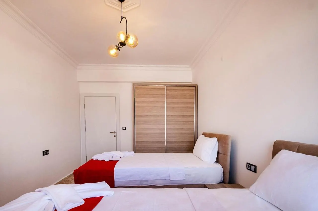 Sessiz,Sakin, Huzurlu Jakuzi Ve Saunali Deniz,Doga Manzarali Muestakil Villa Fethiye