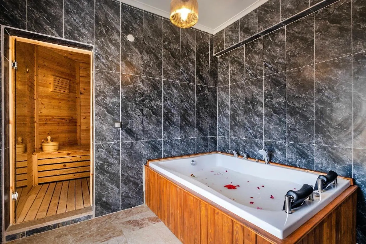Sessiz,Sakin, Huzurlu Jakuzi Ve Saunali Deniz,Doga Manzarali Muestakil Villa Fethiye Turkey
